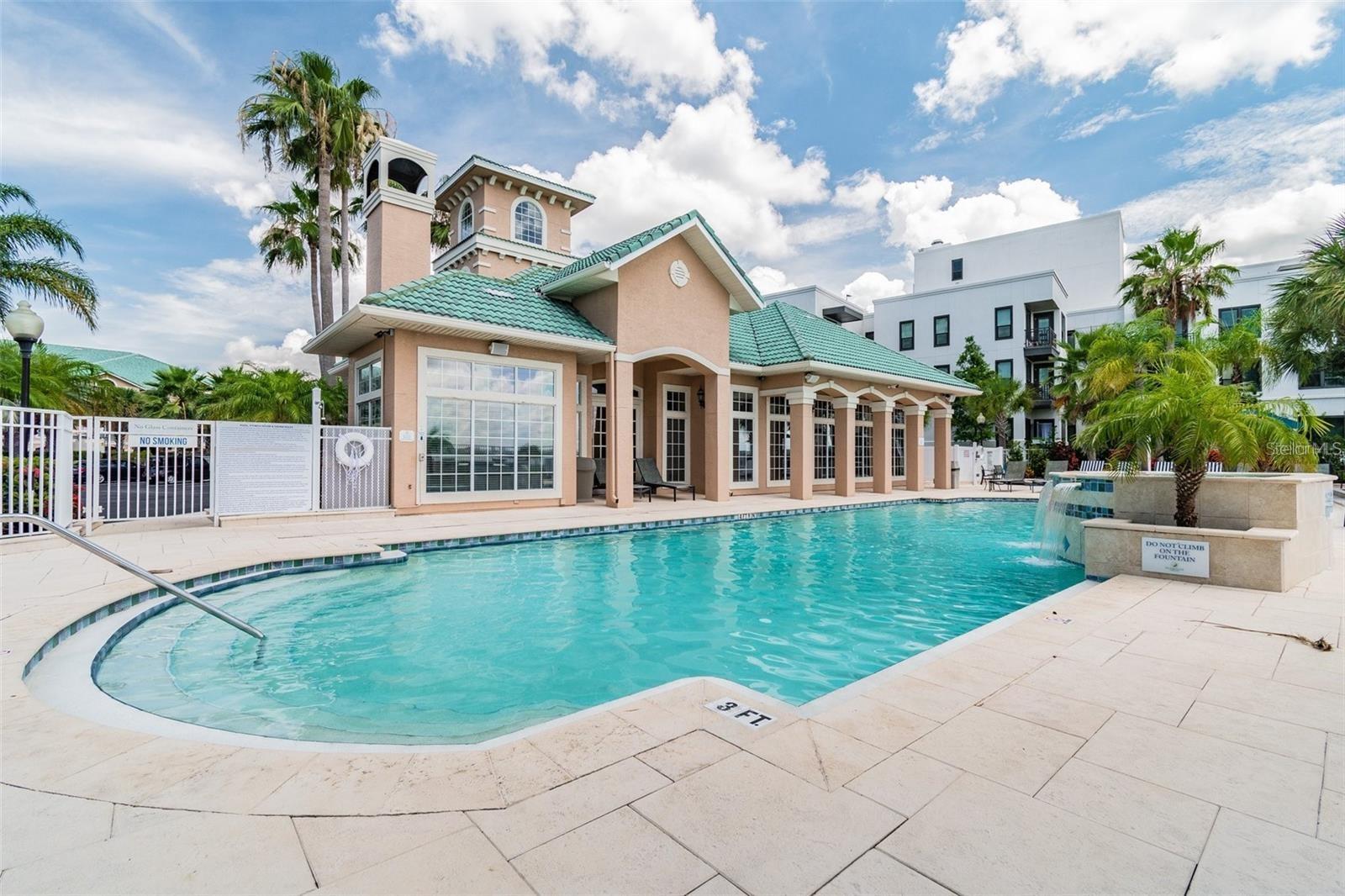 4304 BAY CLUB CIR, TAMPA, FL, 33607