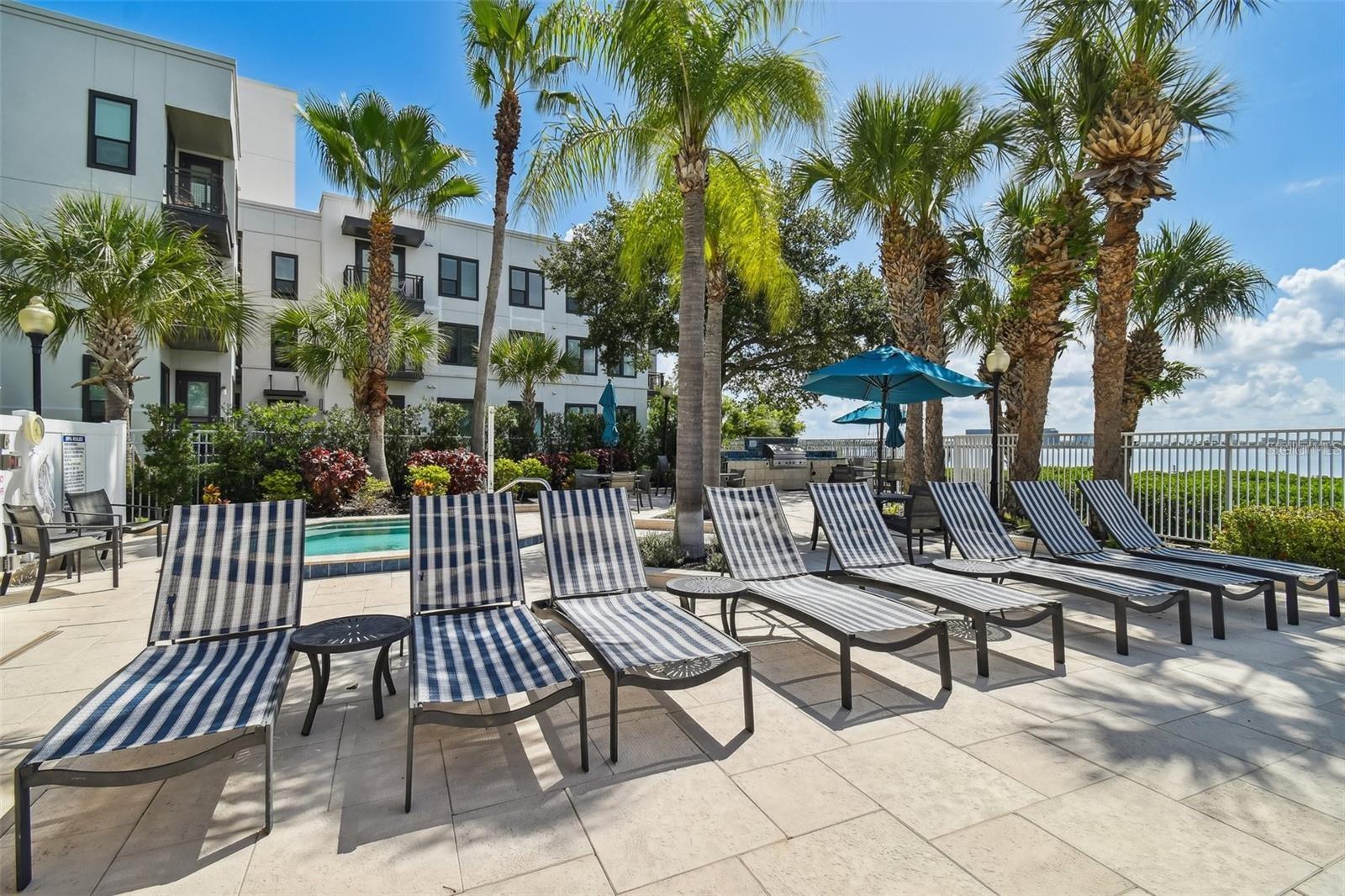 4304 BAY CLUB CIR, TAMPA, FL, 33607