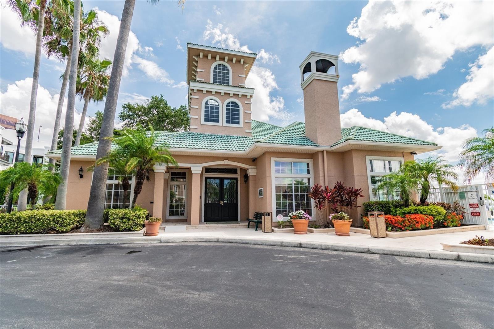 4304 BAY CLUB CIR, TAMPA, FL, 33607
