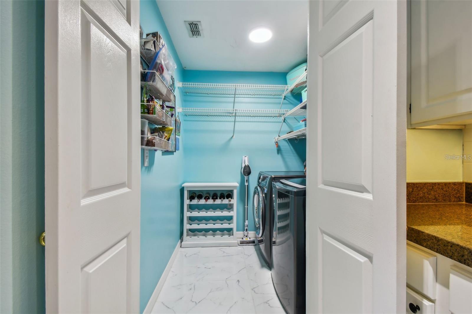 4304 BAY CLUB CIR, TAMPA, FL, 33607