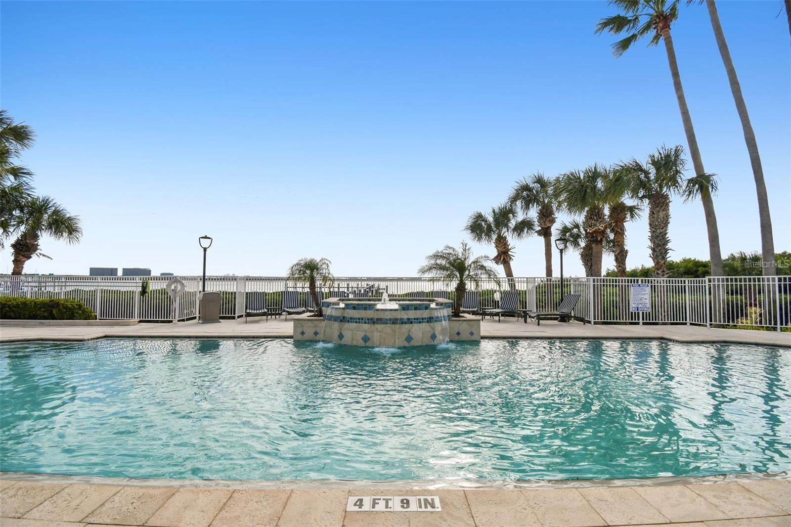 4304 BAY CLUB CIR, TAMPA, FL, 33607