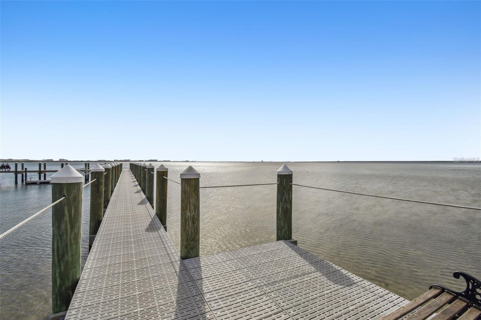 4304 BAY CLUB CIR, TAMPA, FL, 33607