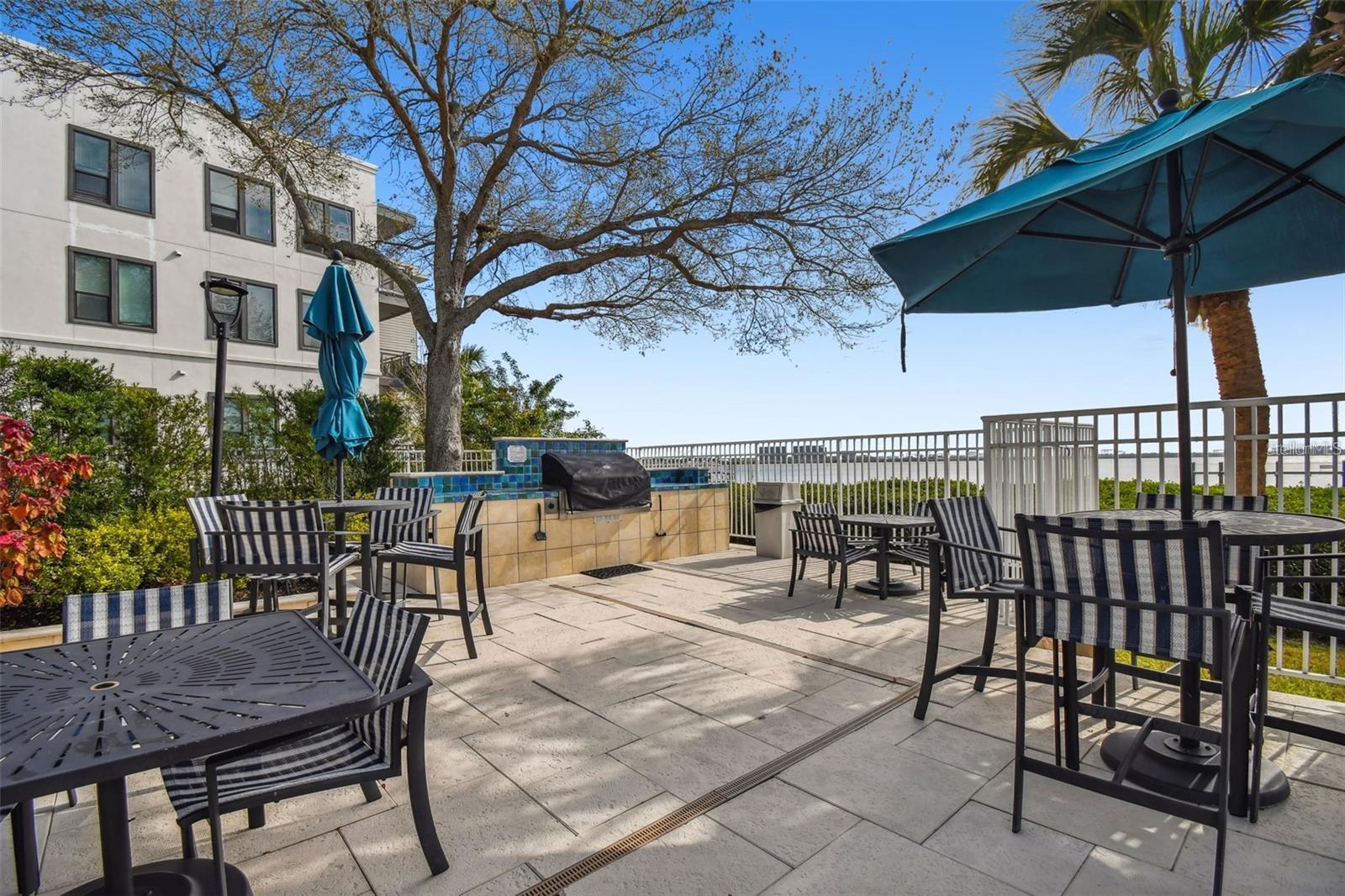 4304 BAY CLUB CIR, TAMPA, FL, 33607