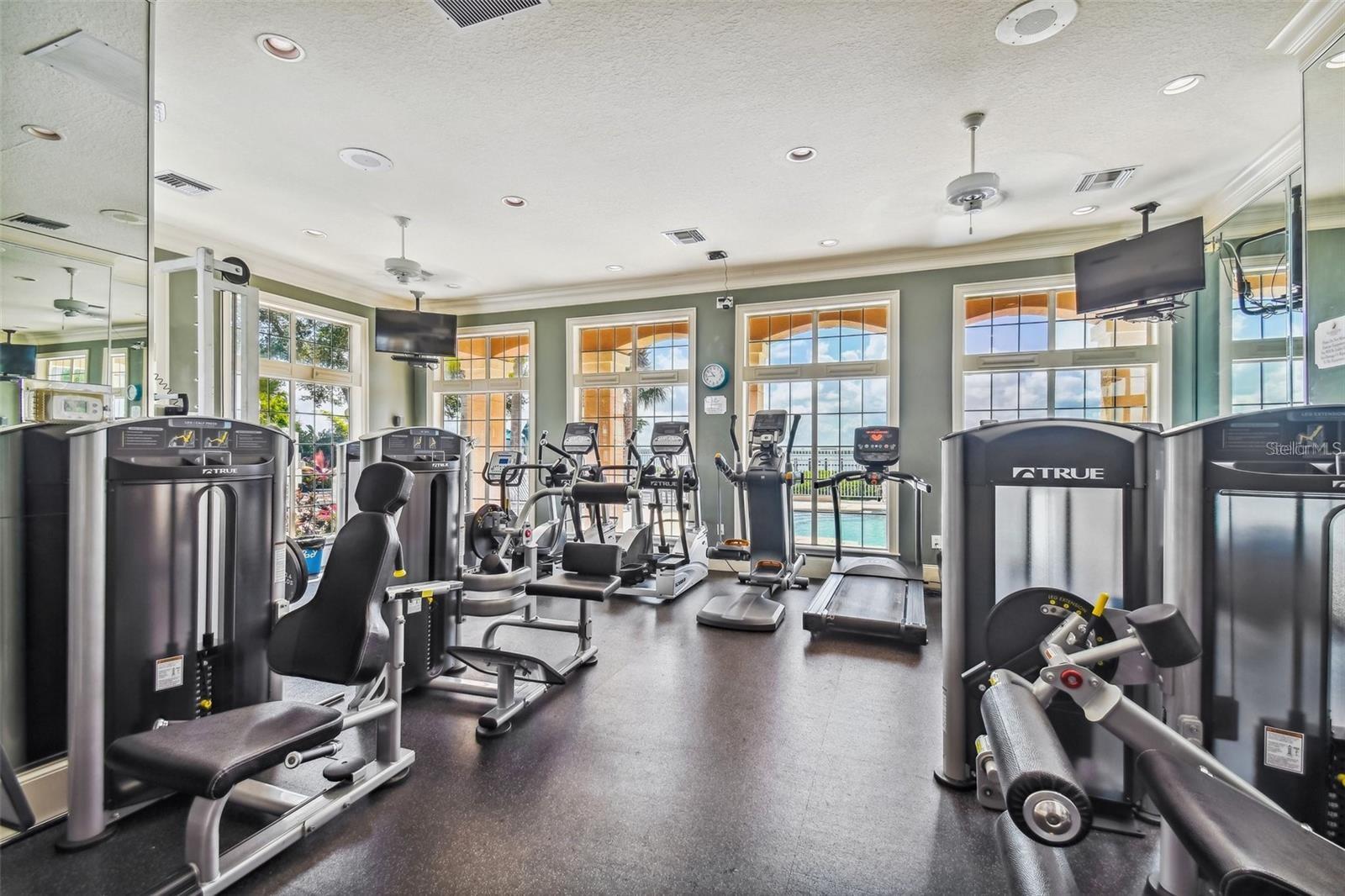 4304 BAY CLUB CIR, TAMPA, FL, 33607