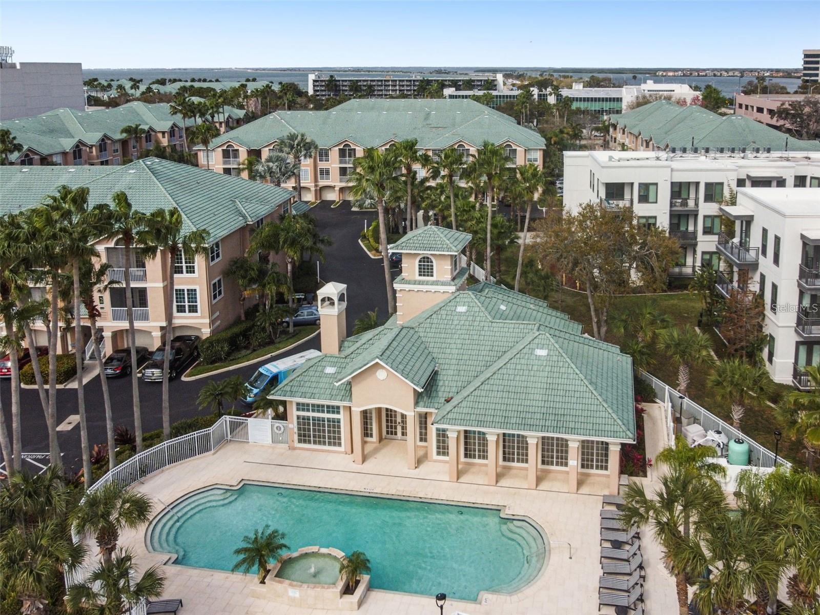 4304 BAY CLUB CIR, TAMPA, FL, 33607