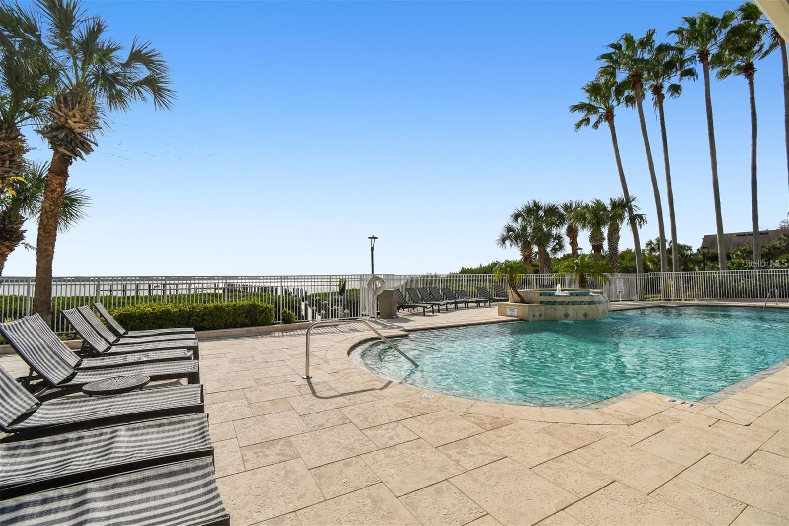 4304 BAY CLUB CIR, TAMPA, FL, 33607