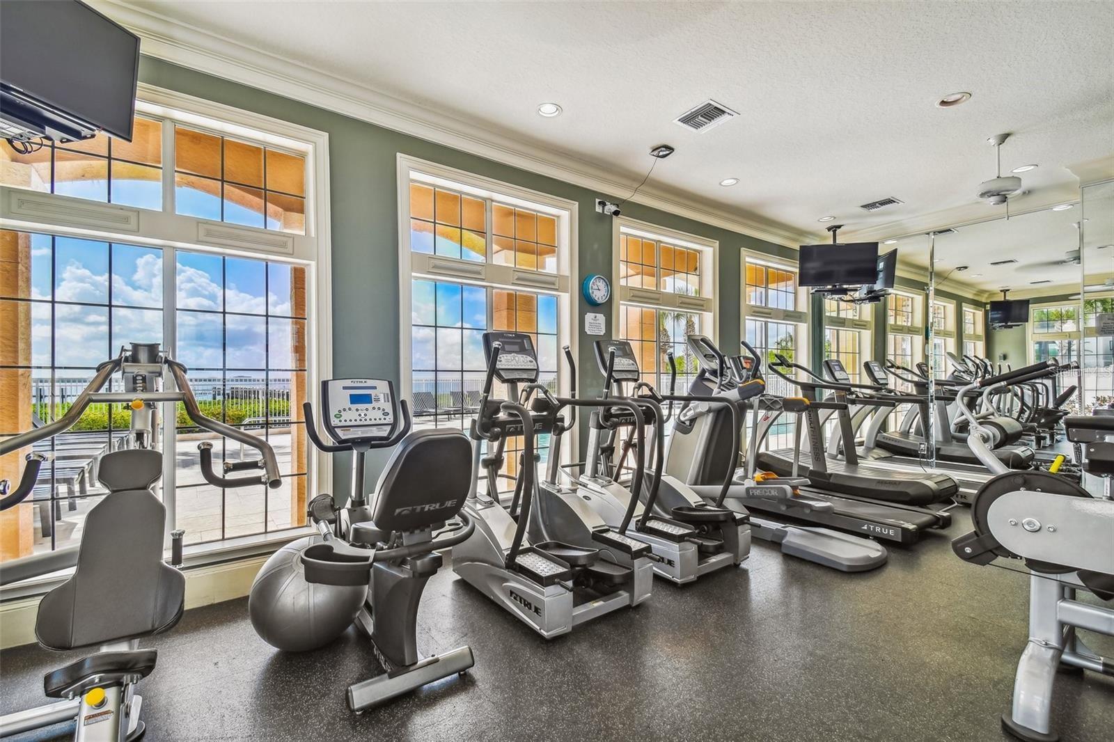 4304 BAY CLUB CIR, TAMPA, FL, 33607
