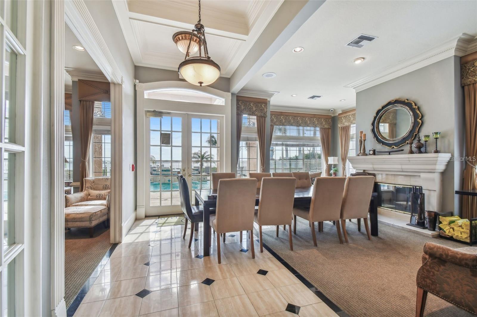4304 BAY CLUB CIR, TAMPA, FL, 33607