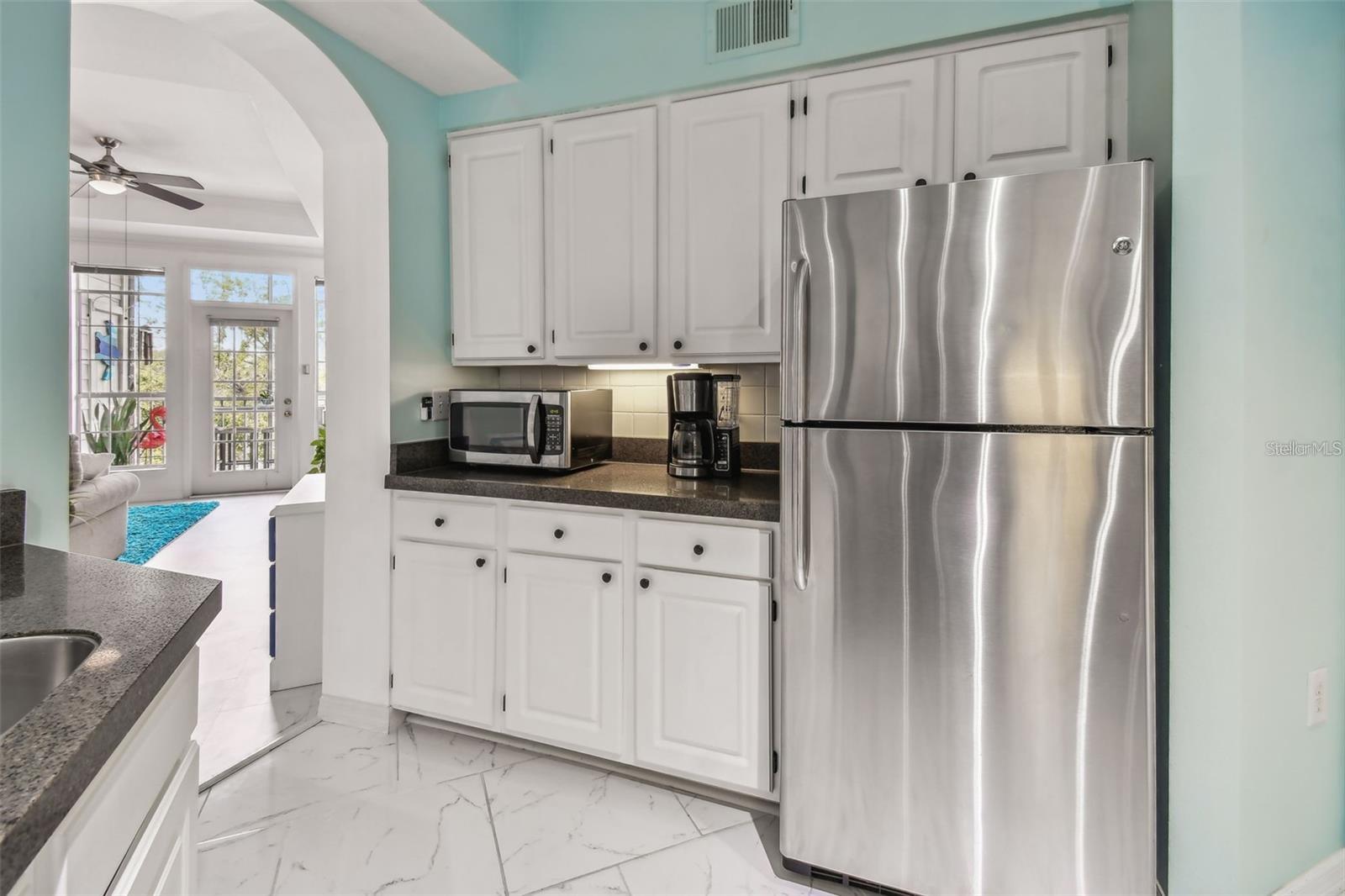 4304 BAY CLUB CIR, TAMPA, FL, 33607