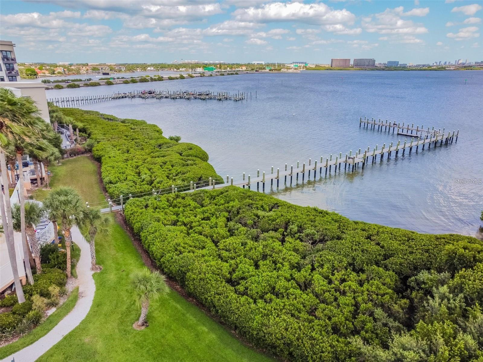 4304 BAY CLUB CIR, TAMPA, FL, 33607