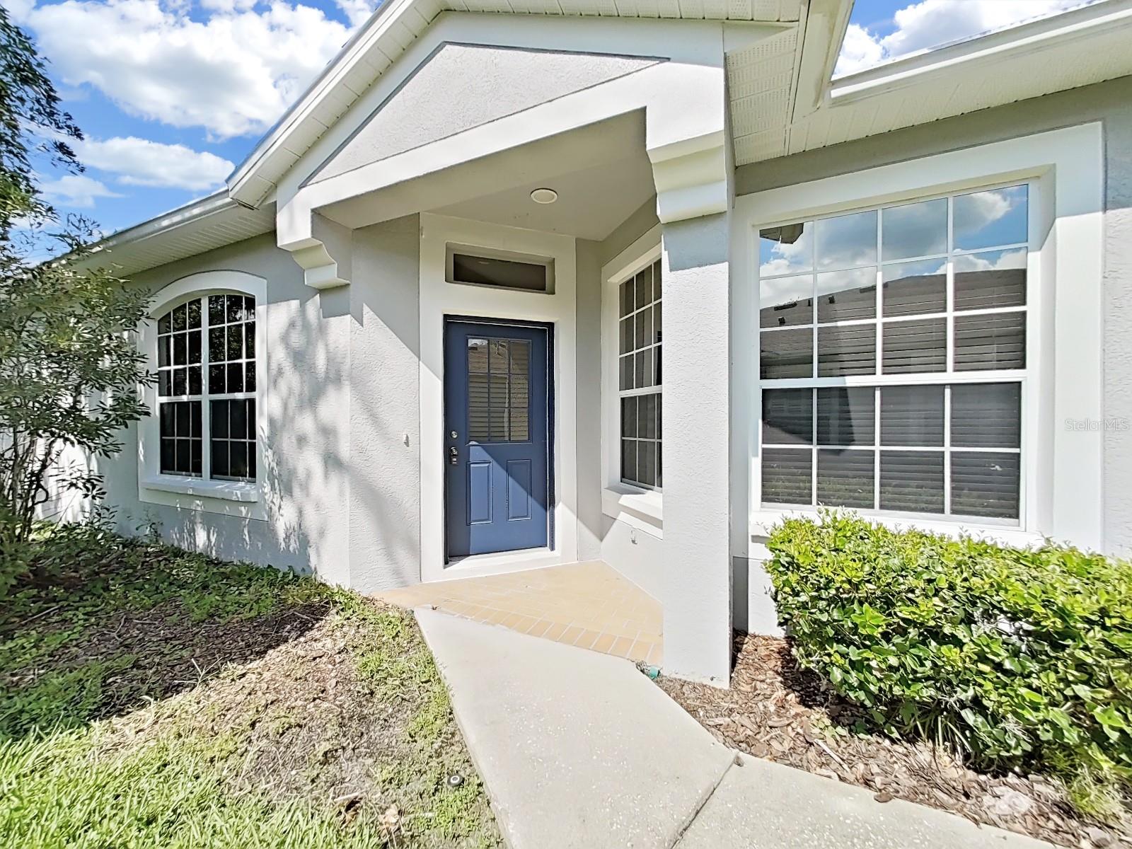 6077 SANDHILL RIDGE DR, LITHIA, FL, 33547