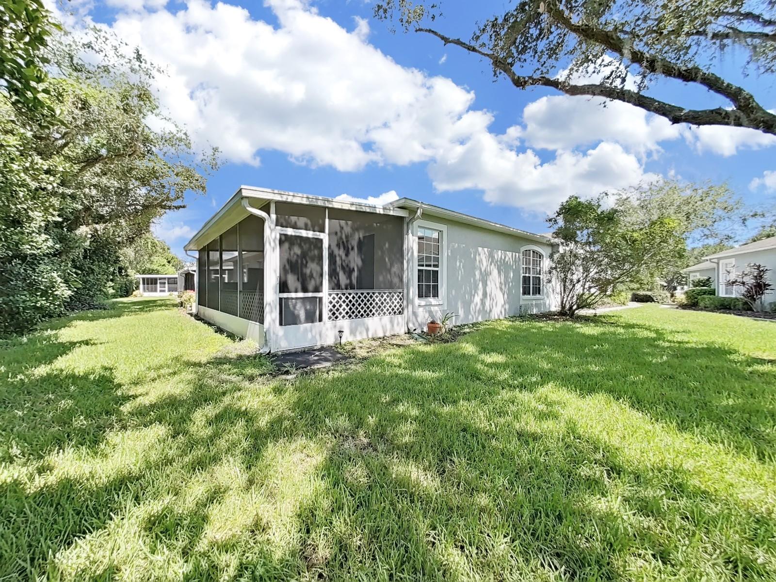 6077 SANDHILL RIDGE DR, LITHIA, FL, 33547