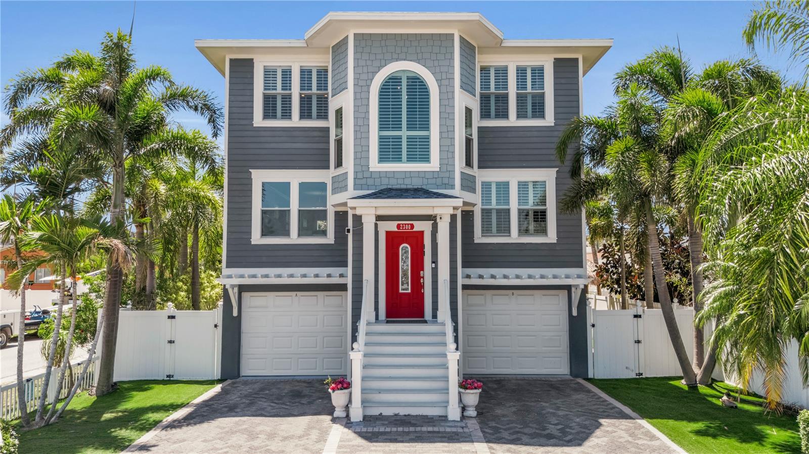 2300 AVENUE B, BRADENTON BEACH, FL, 34217