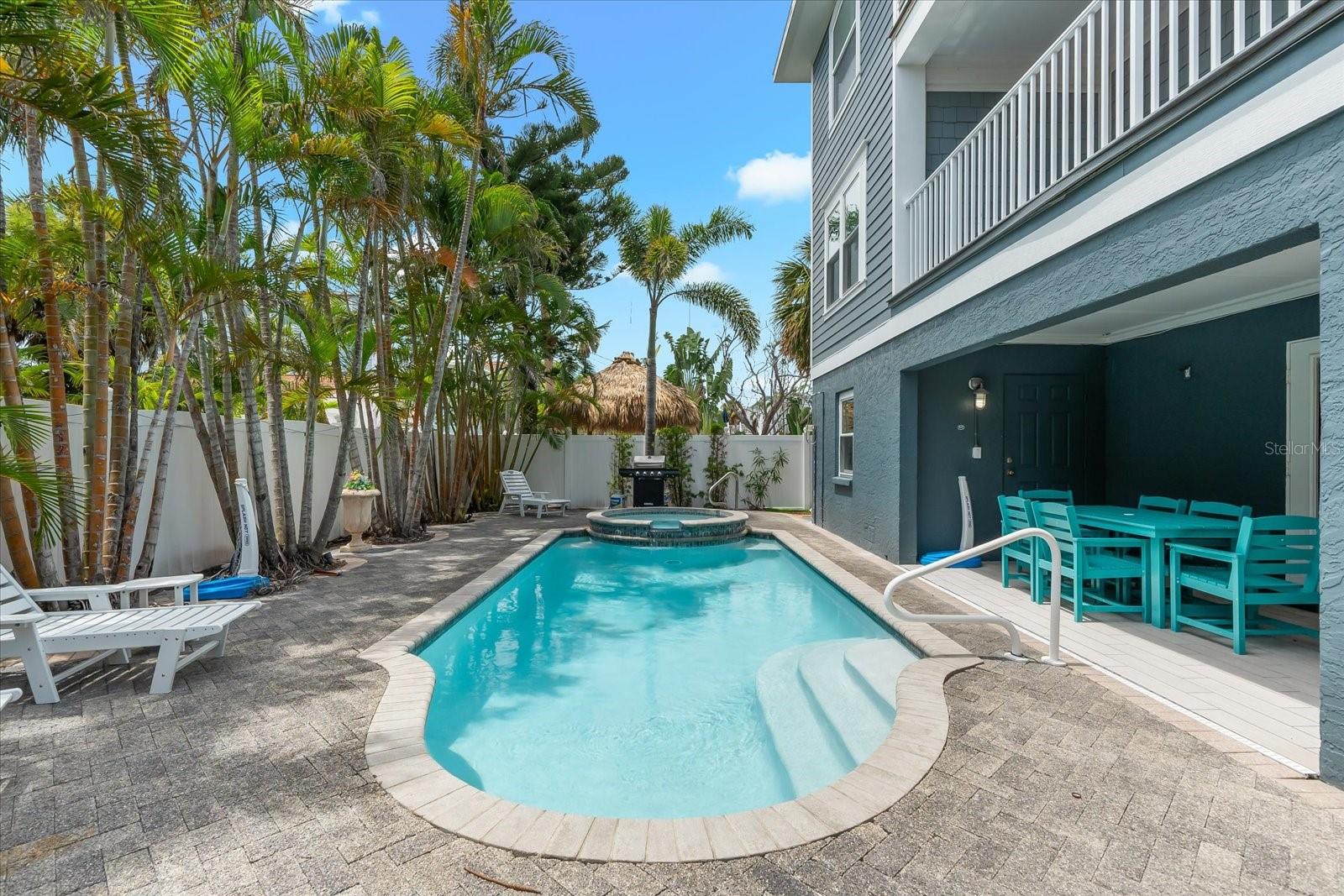 2300 AVENUE B, BRADENTON BEACH, FL, 34217