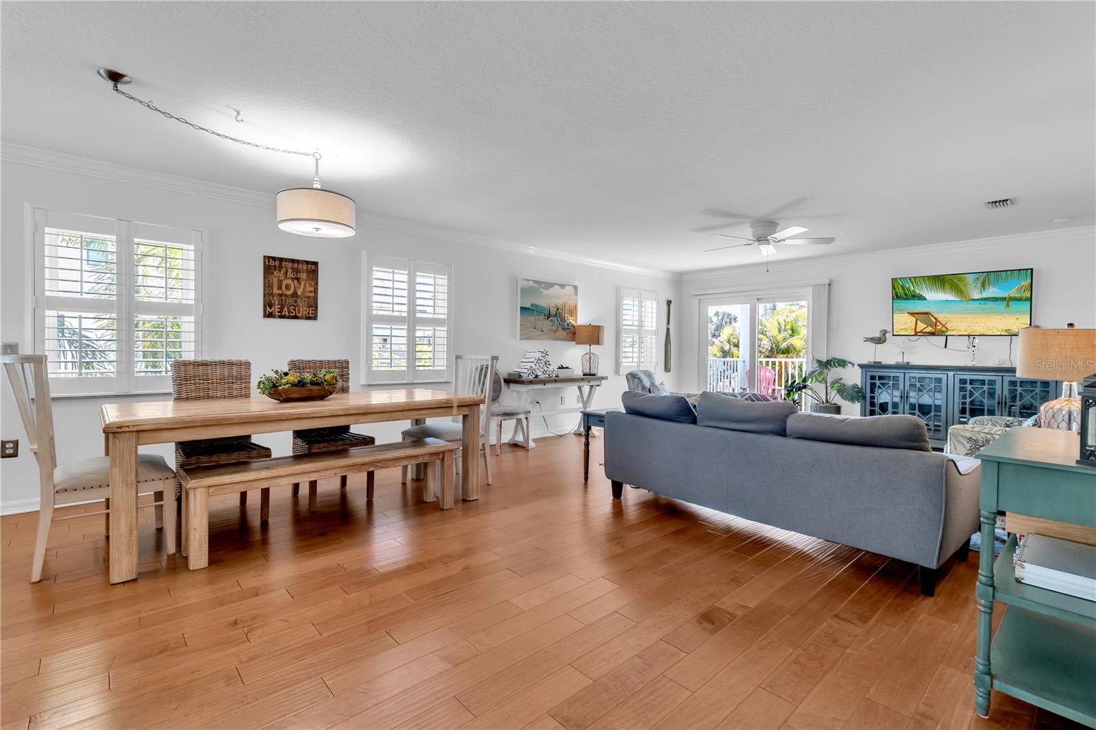 2300 AVENUE B, BRADENTON BEACH, FL, 34217