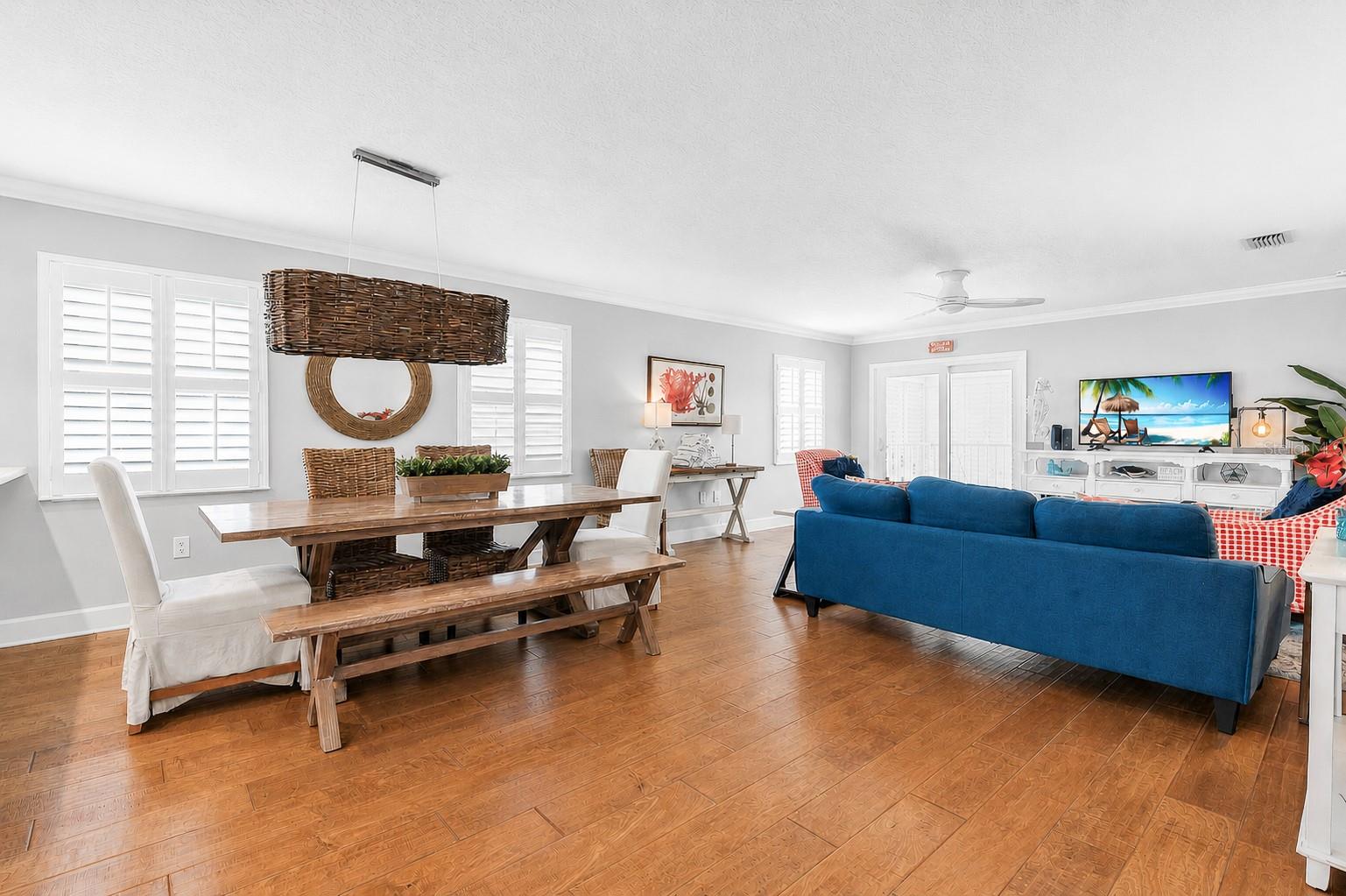 2300 AVENUE B, BRADENTON BEACH, FL, 34217