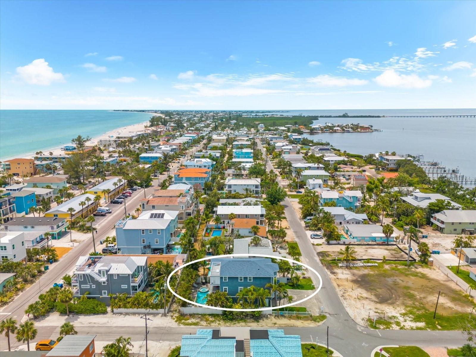 2300 AVENUE B, BRADENTON BEACH, FL, 34217