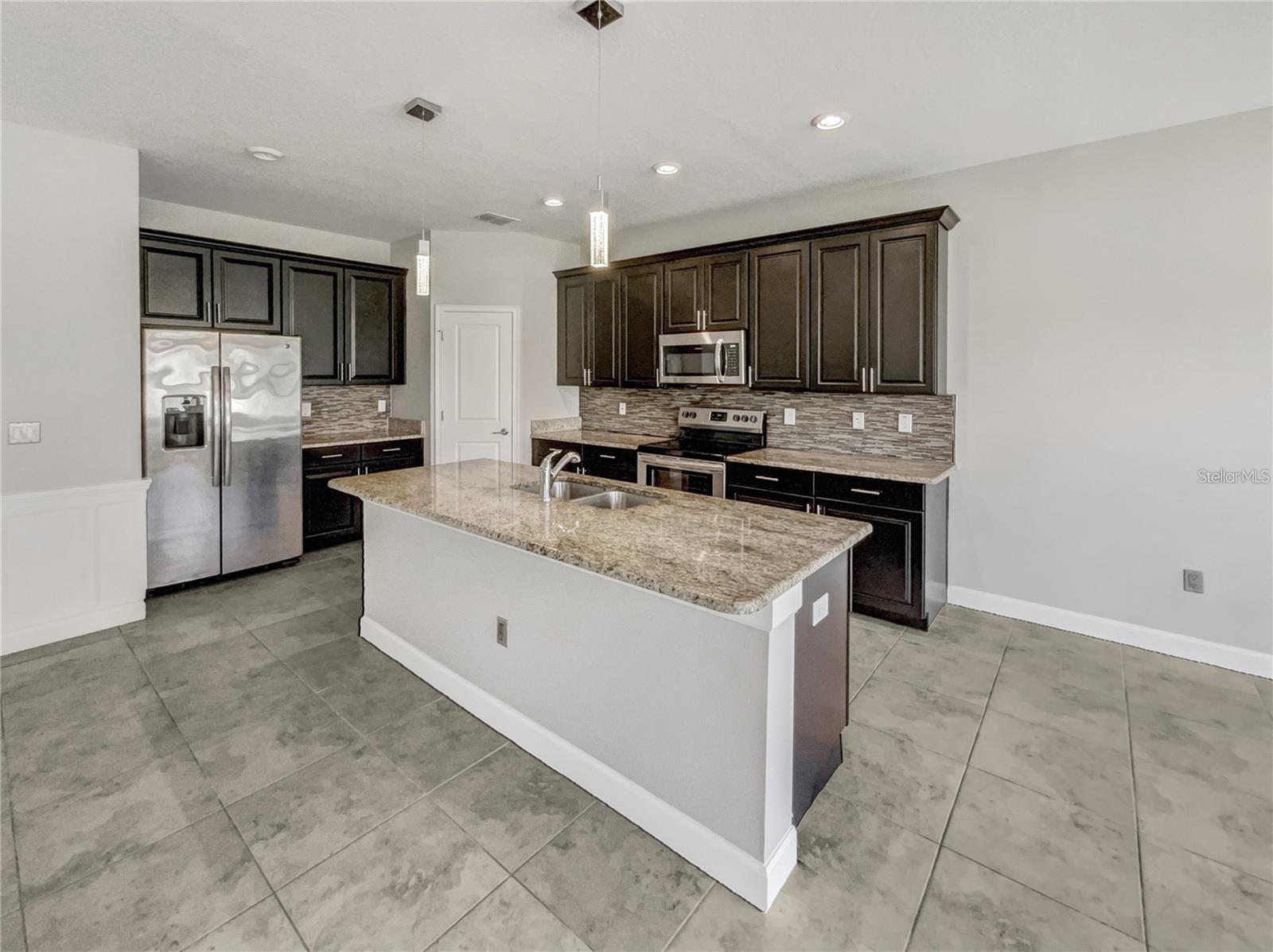 4637 EGG HARBOR DR, KISSIMMEE, FL, 34746