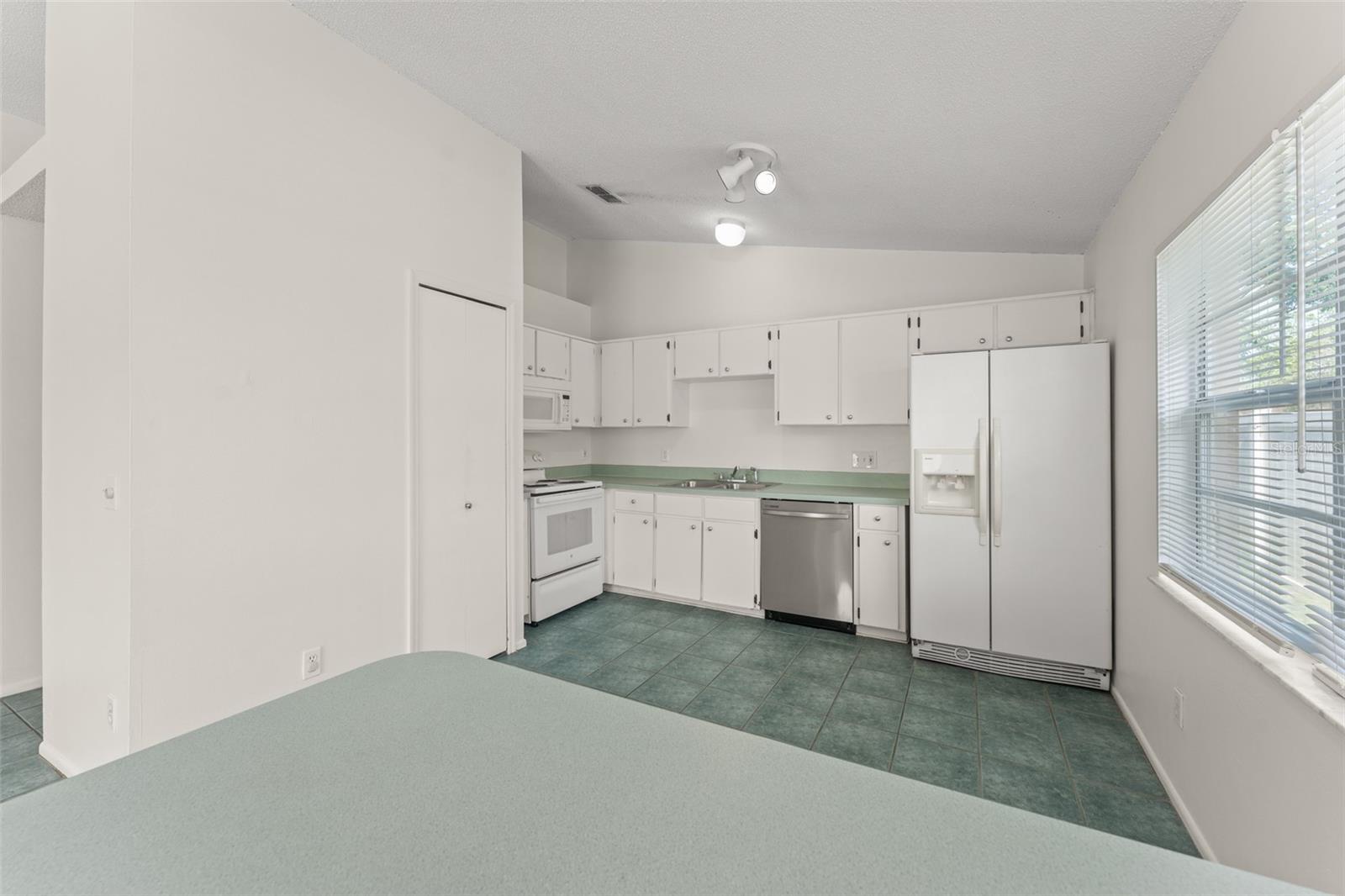 2920 CURRY VILLAGE LN, ORLANDO, FL, 32822