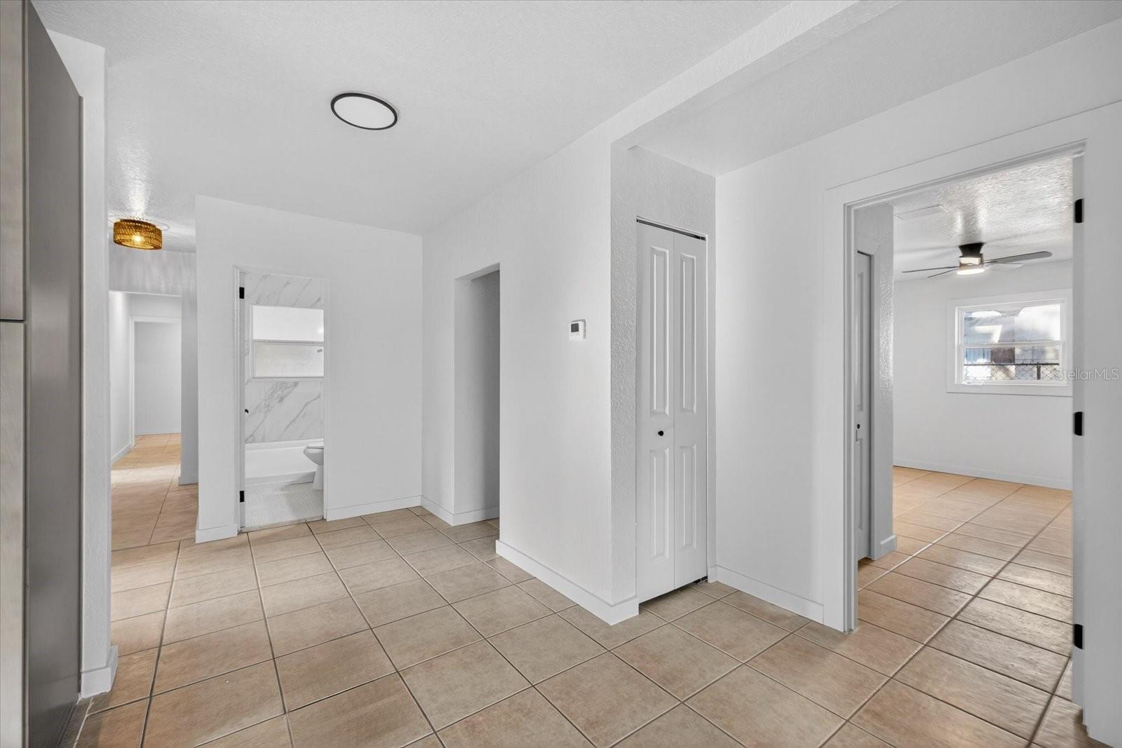 773 W HARBOR DR S, ST PETERSBURG, FL, 33705