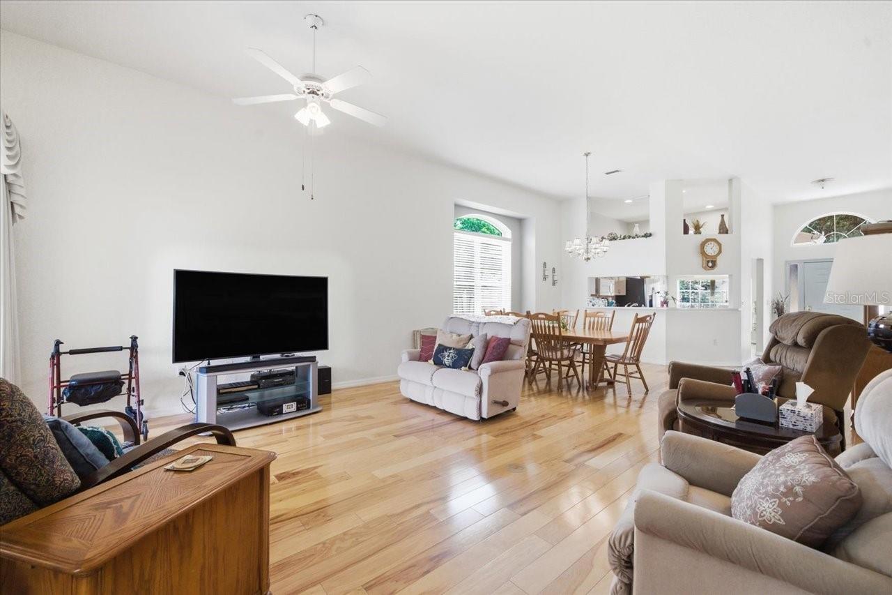 1154 SARAH CT, DUNEDIN, FL, 34698