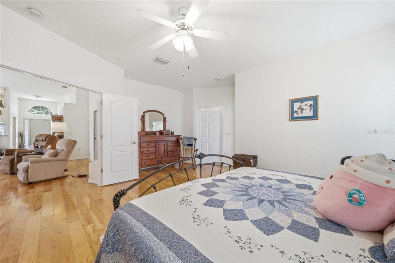 1154 SARAH CT, DUNEDIN, FL, 34698
