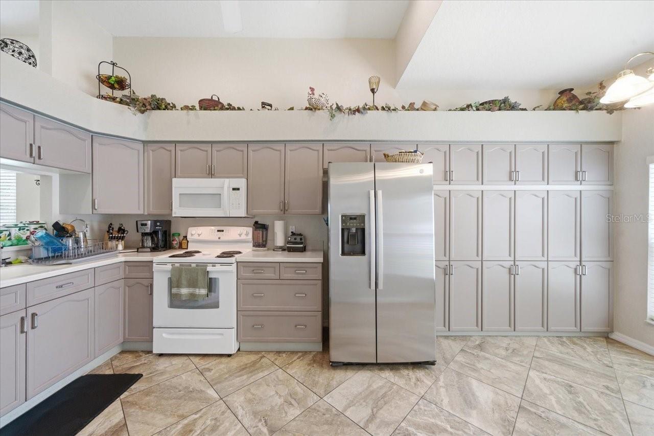 1154 SARAH CT, DUNEDIN, FL, 34698
