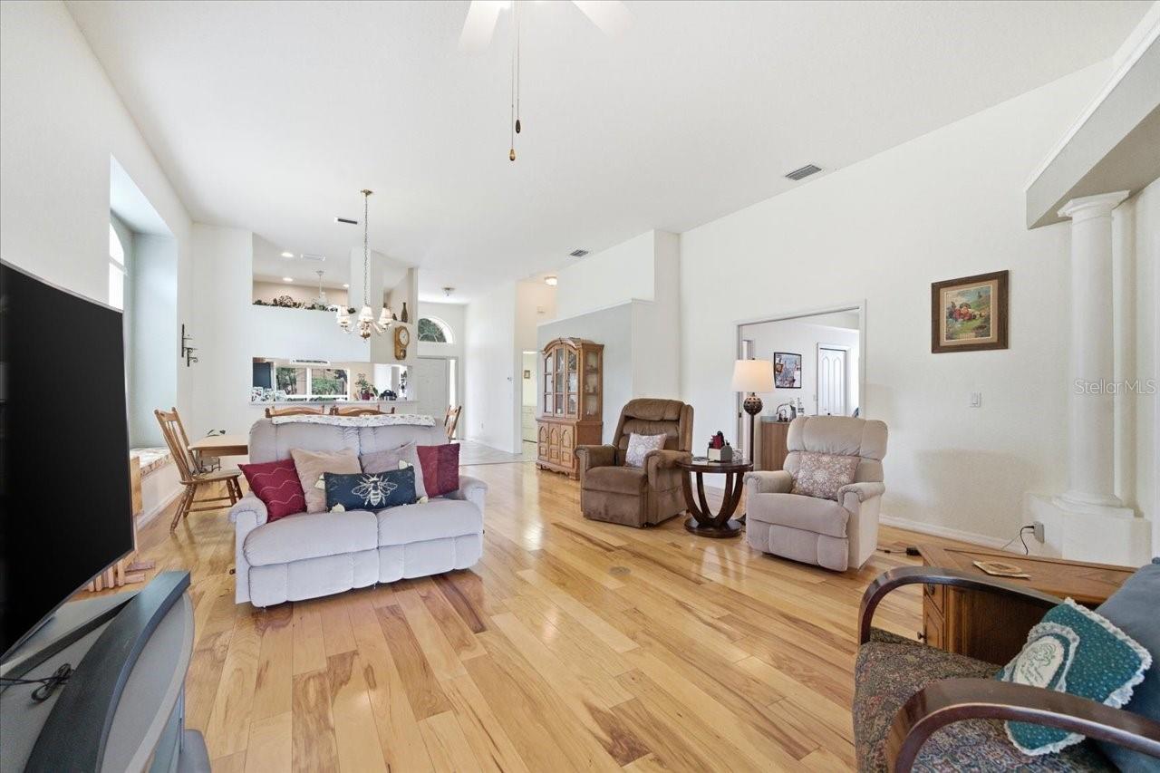 1154 SARAH CT, DUNEDIN, FL, 34698