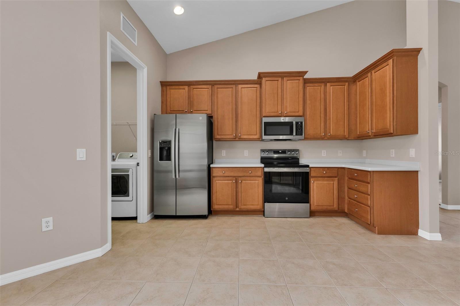 24425 LAKEVIEW PL, PORT CHARLOTTE, FL, 33980