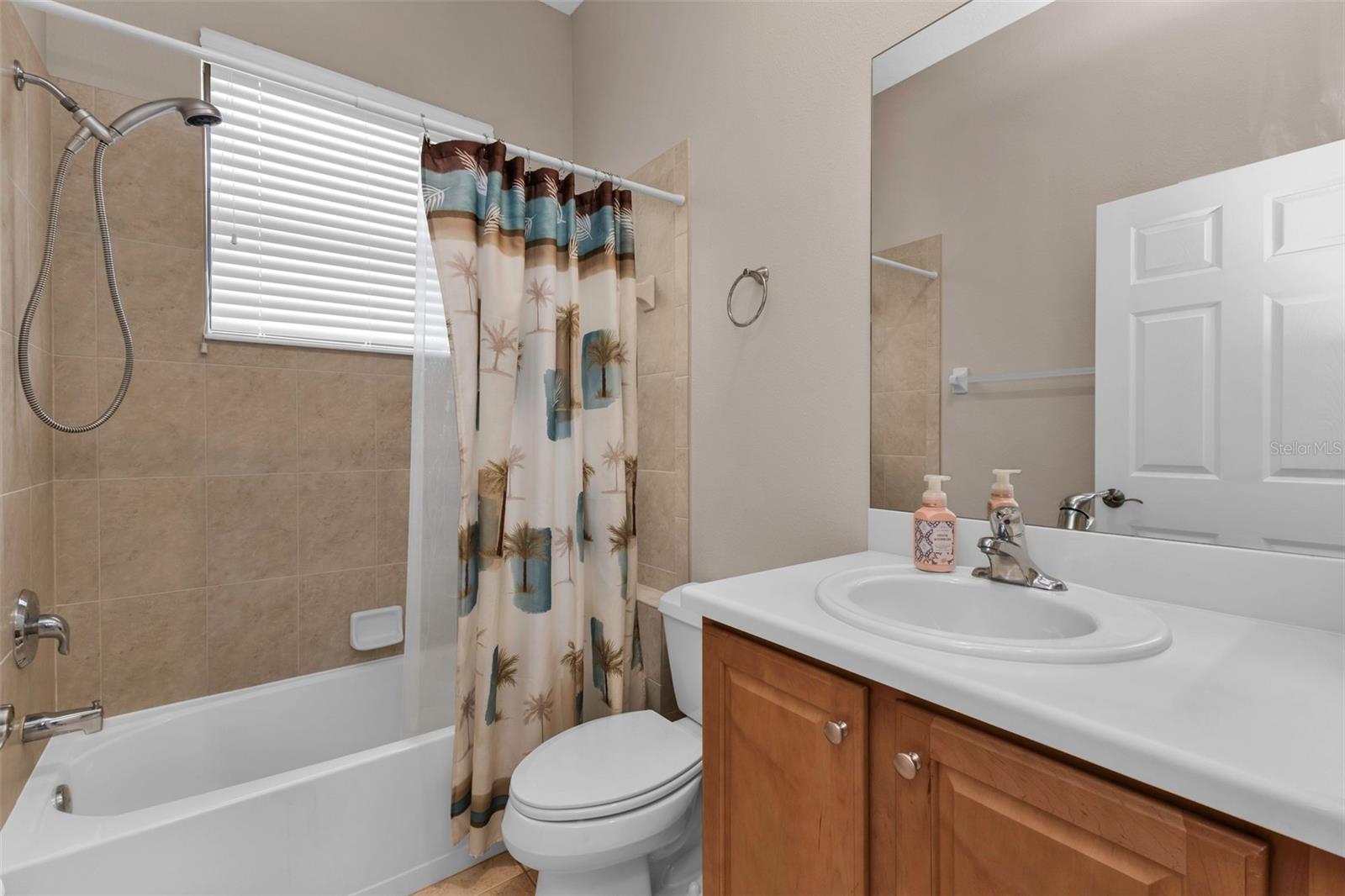 24425 LAKEVIEW PL, PORT CHARLOTTE, FL, 33980