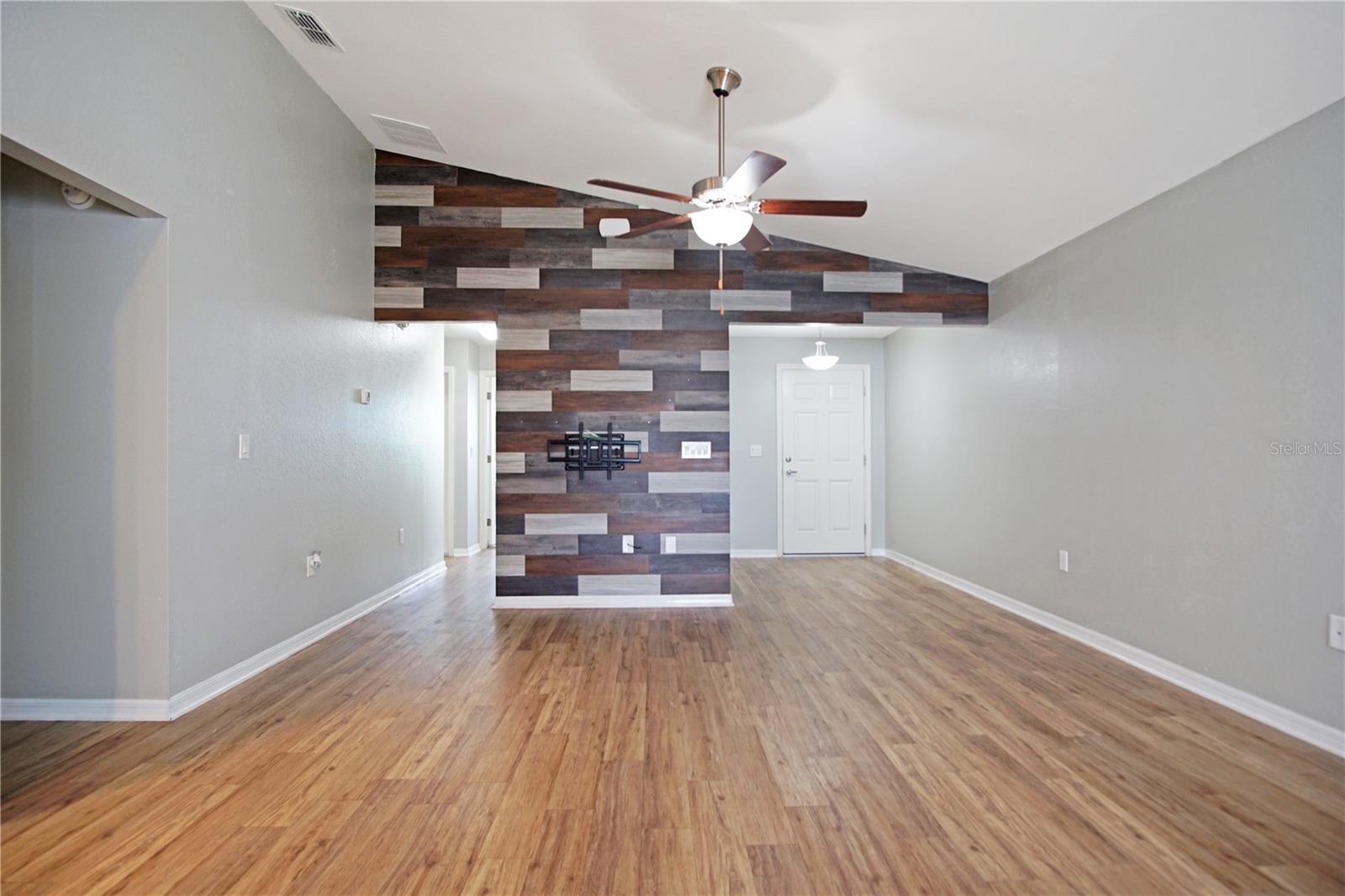 661 PERSIAN DR, HAINES CITY, FL, 33844