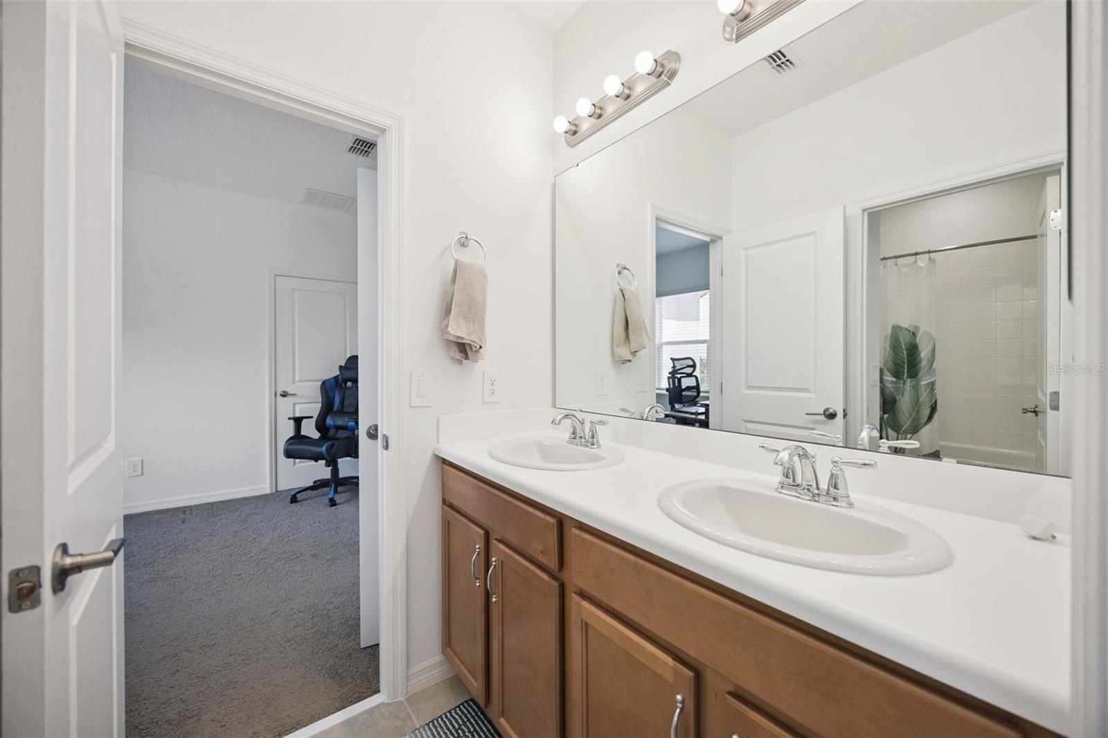 1168 PANDO LOOP, ORLANDO, FL, 32824