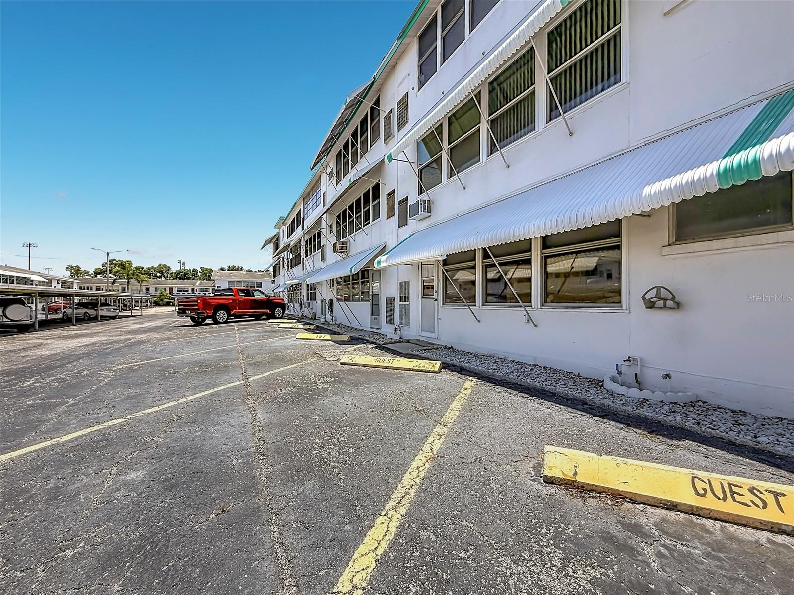 1900 59TH AVE N #106, ST PETERSBURG, FL, 33714