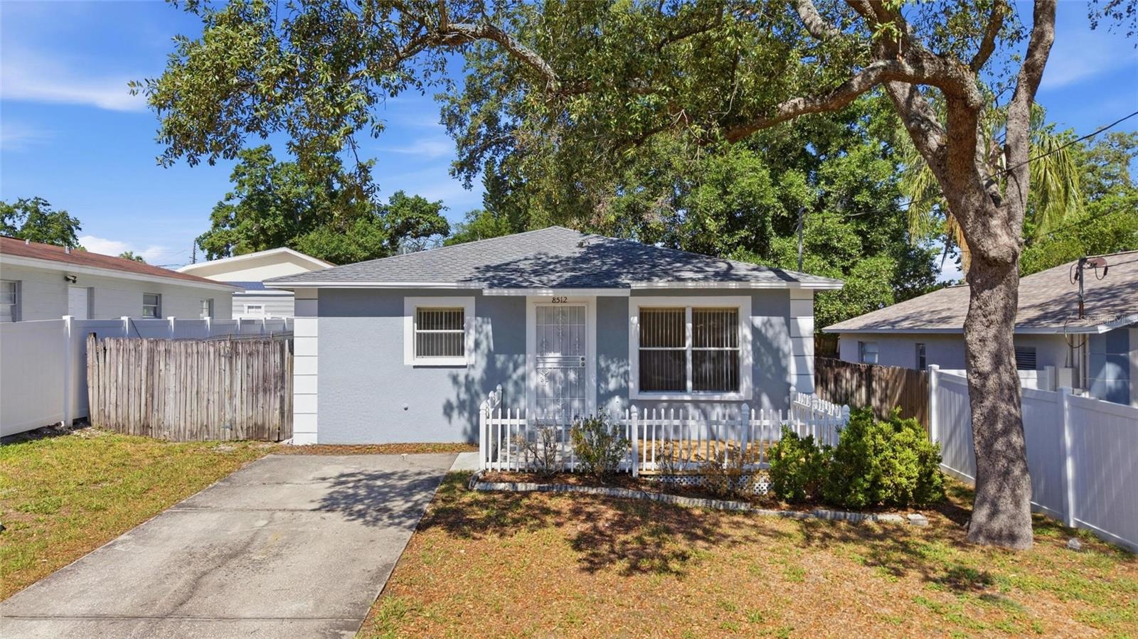 8512 N DIXON AVE, TAMPA, FL, 33604