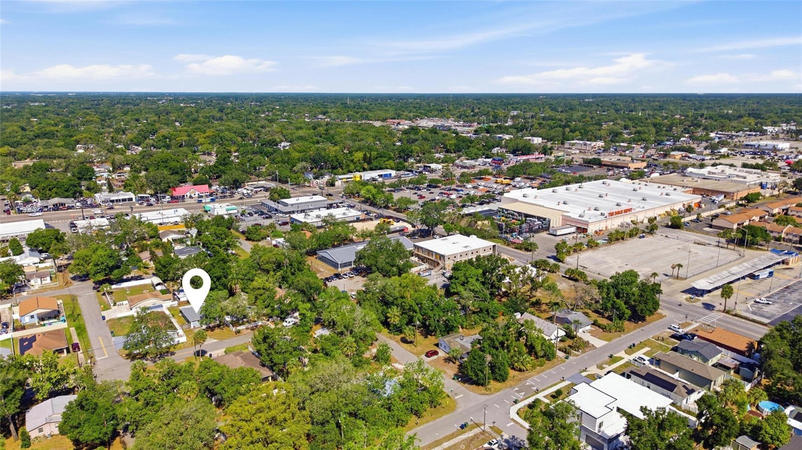 8512 N DIXON AVE, TAMPA, FL, 33604