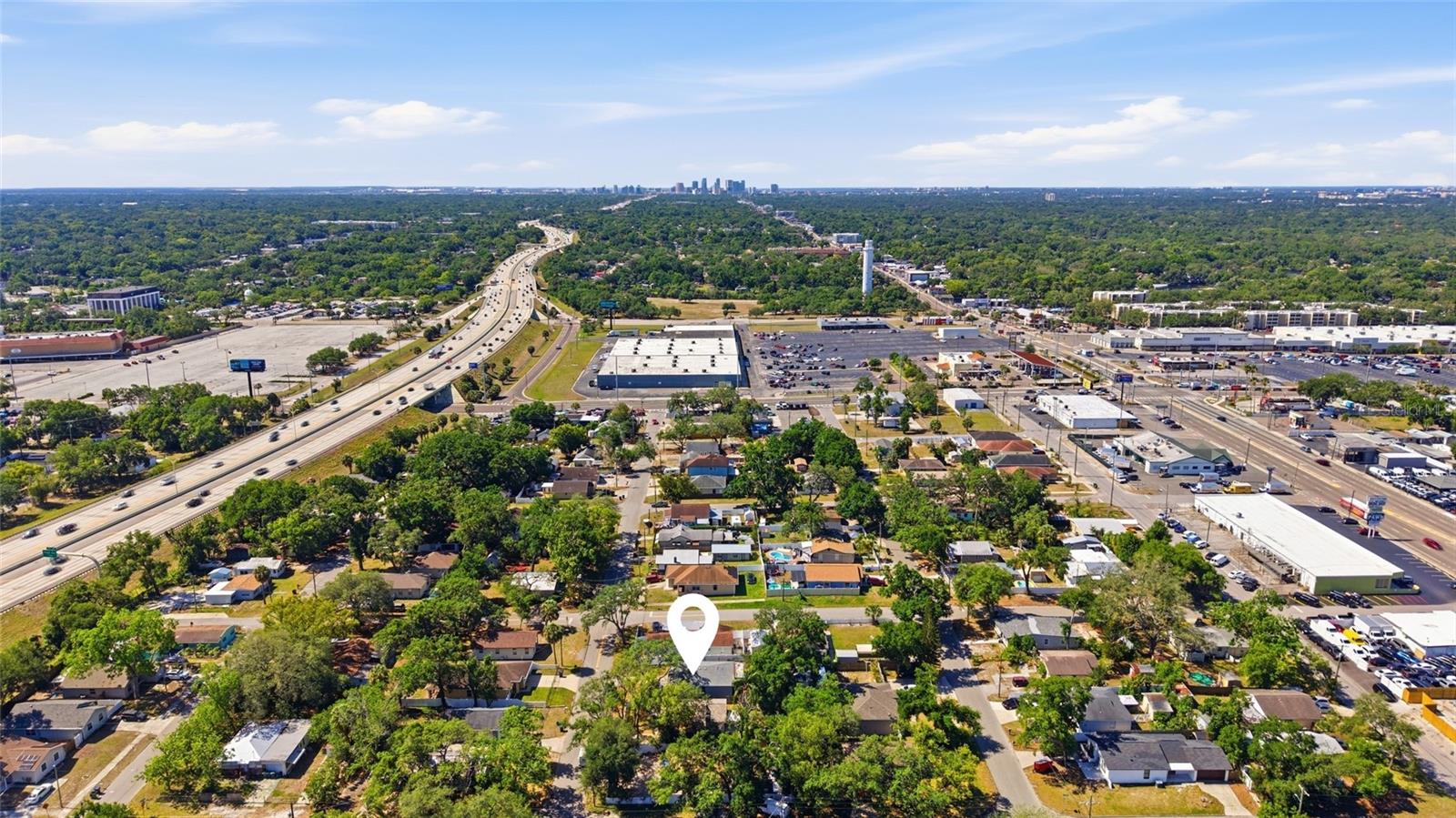 8512 N DIXON AVE, TAMPA, FL, 33604
