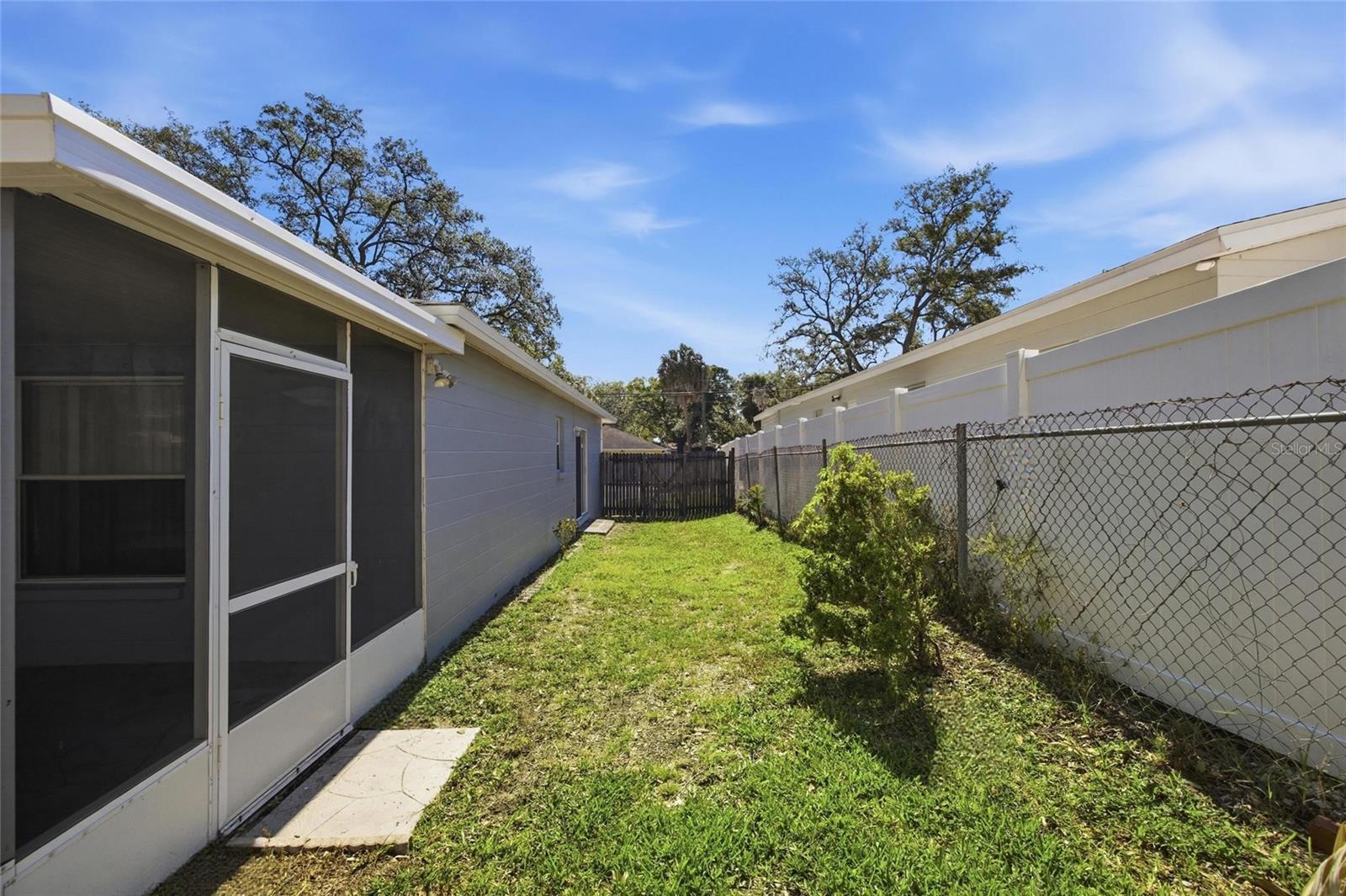 8512 N DIXON AVE, TAMPA, FL, 33604