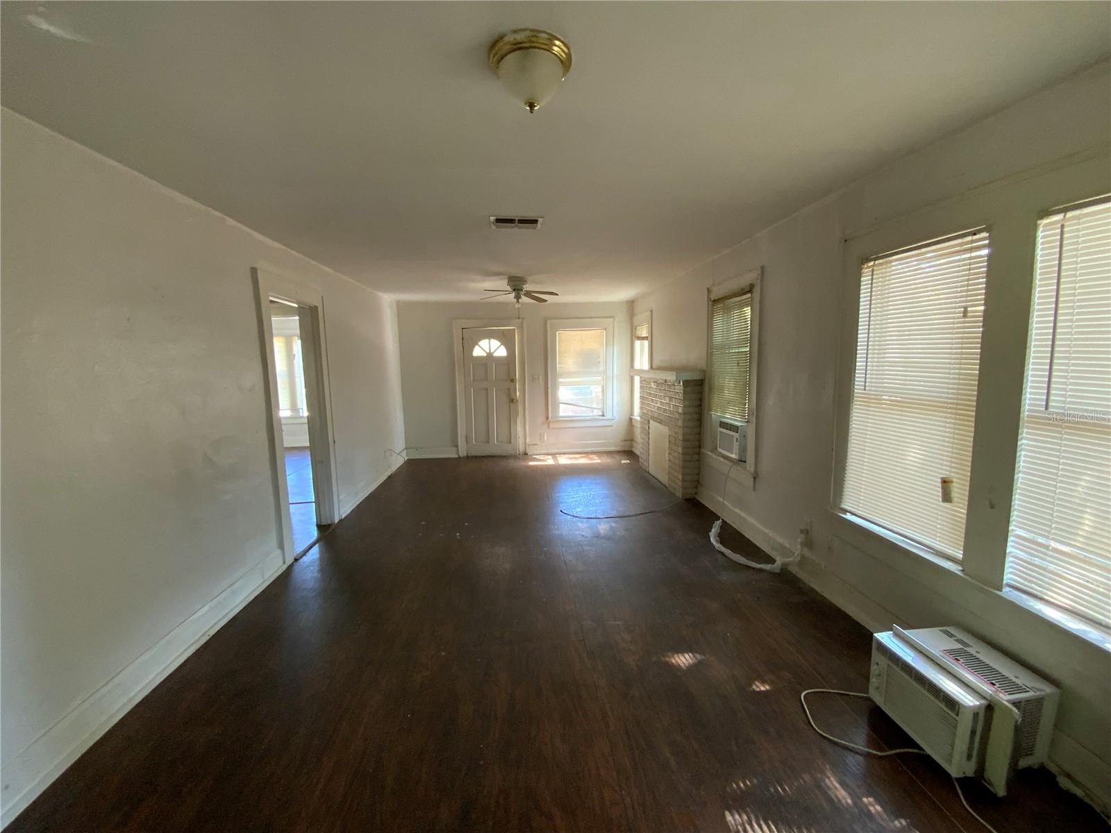 610 28TH AVE S, ST PETERSBURG, FL, 33705