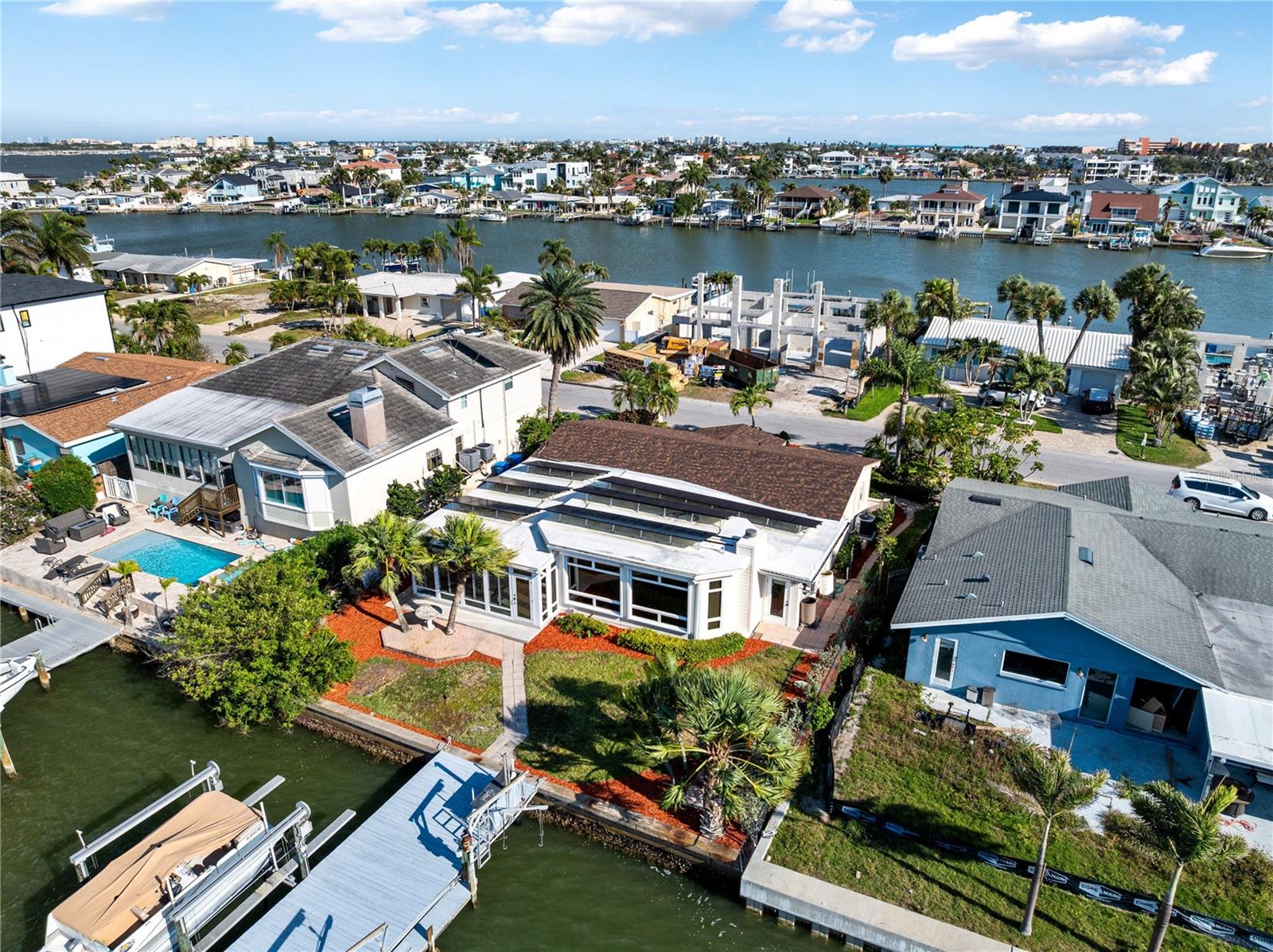 324 173RD AVE E, NORTH REDINGTON BEACH, FL, 33708