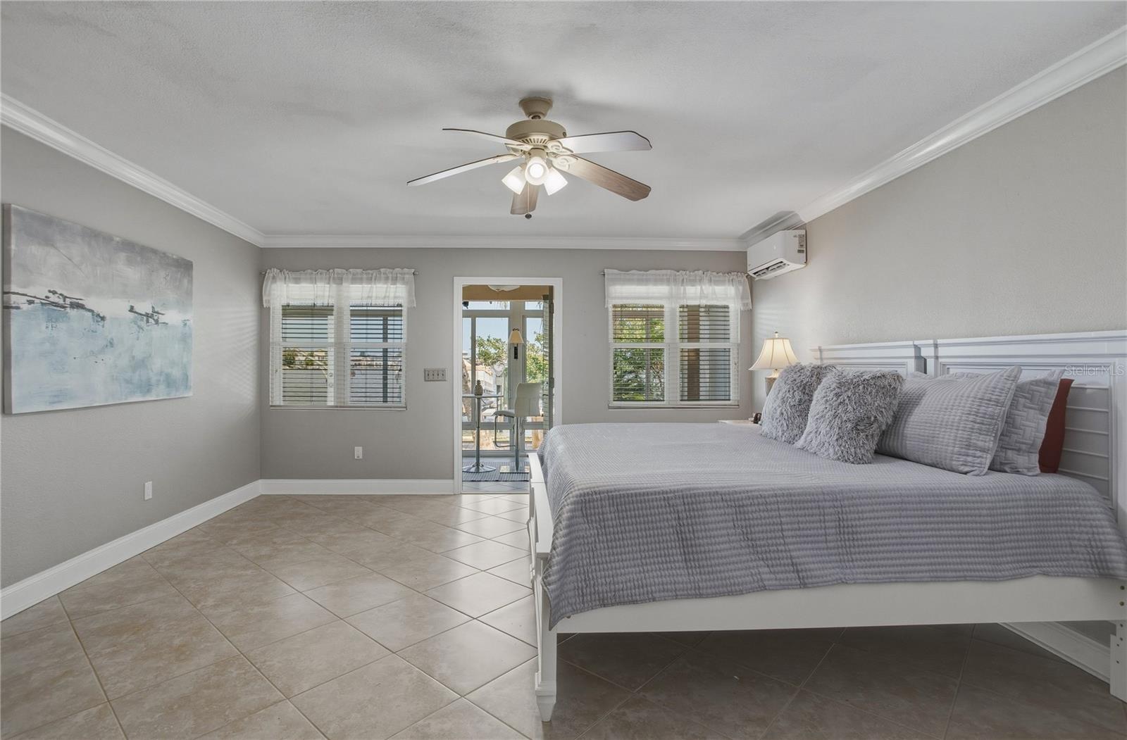 324 173RD AVE E, NORTH REDINGTON BEACH, FL, 33708