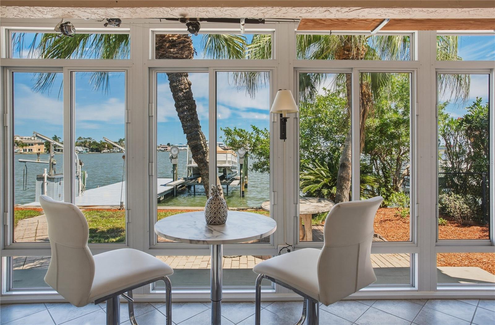 324 173RD AVE E, NORTH REDINGTON BEACH, FL, 33708