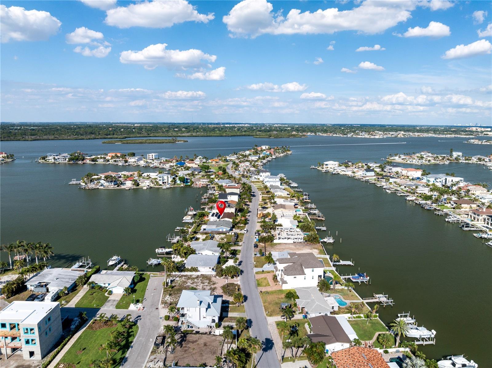 324 173RD AVE E, NORTH REDINGTON BEACH, FL, 33708