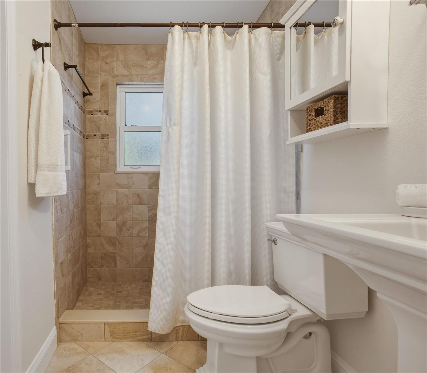 324 173RD AVE E, NORTH REDINGTON BEACH, FL, 33708