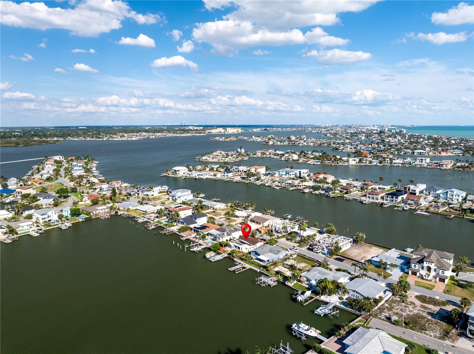 324 173RD AVE E, NORTH REDINGTON BEACH, FL, 33708