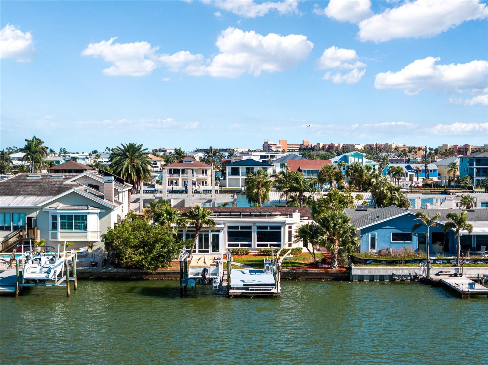 324 173RD AVE E, NORTH REDINGTON BEACH, FL, 33708