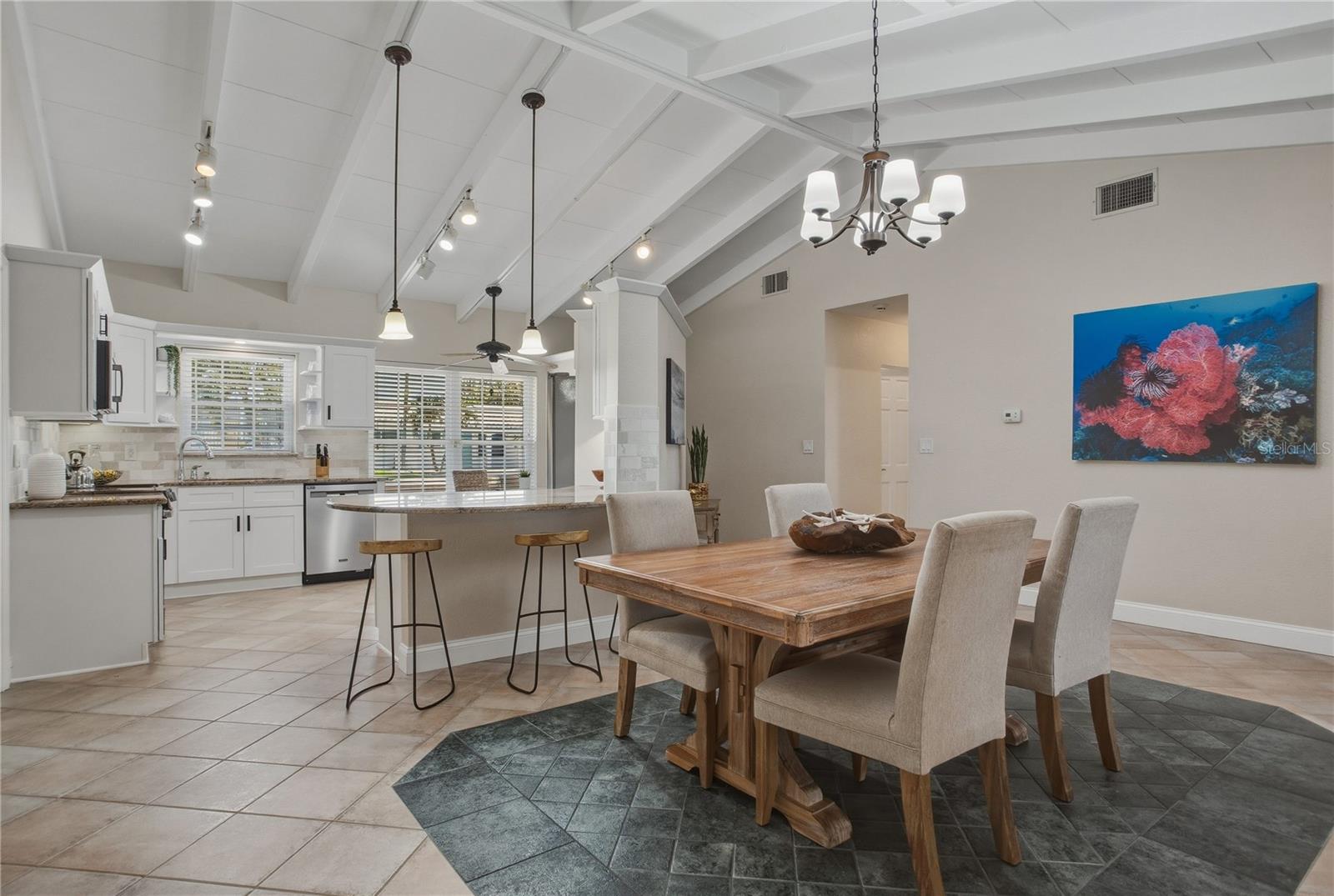 324 173RD AVE E, NORTH REDINGTON BEACH, FL, 33708