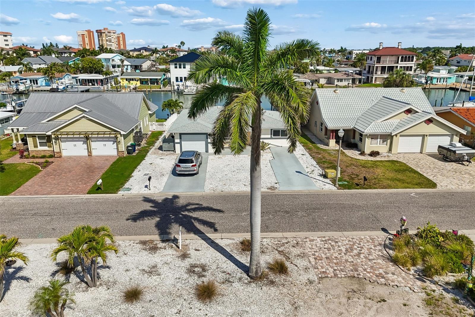 211 176TH TERRACE DR E, REDINGTON SHORES, FL, 33708