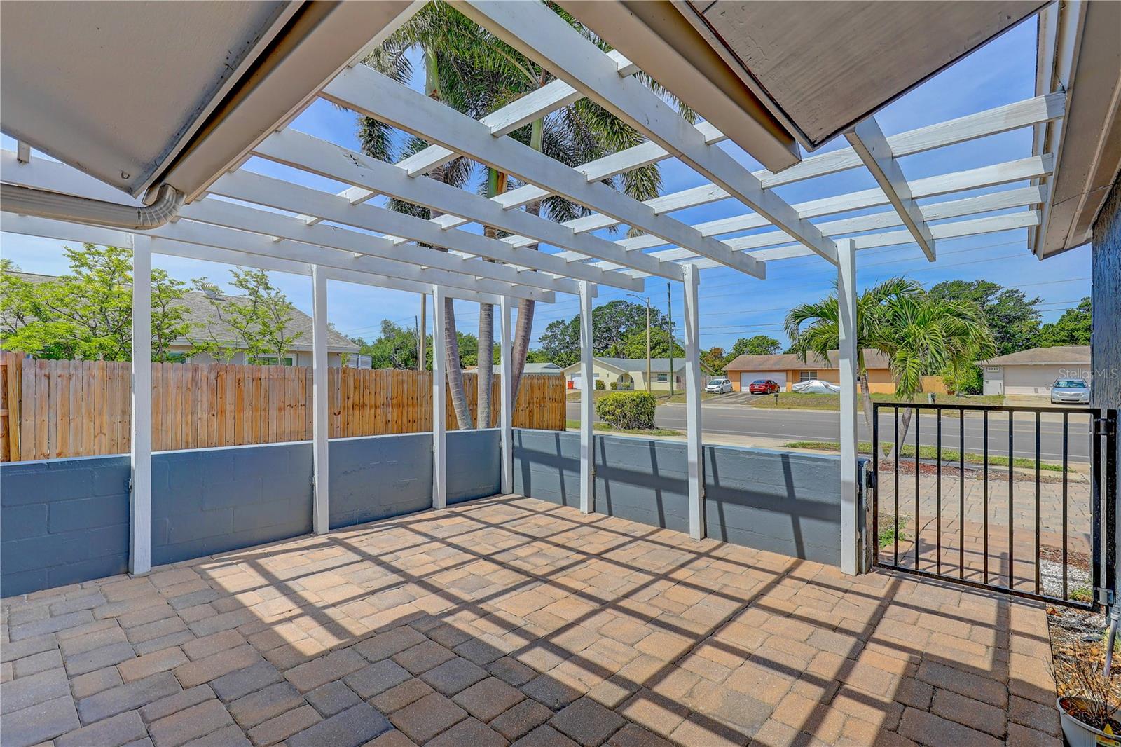 5909 71ST ST N, ST PETERSBURG, FL, 33702