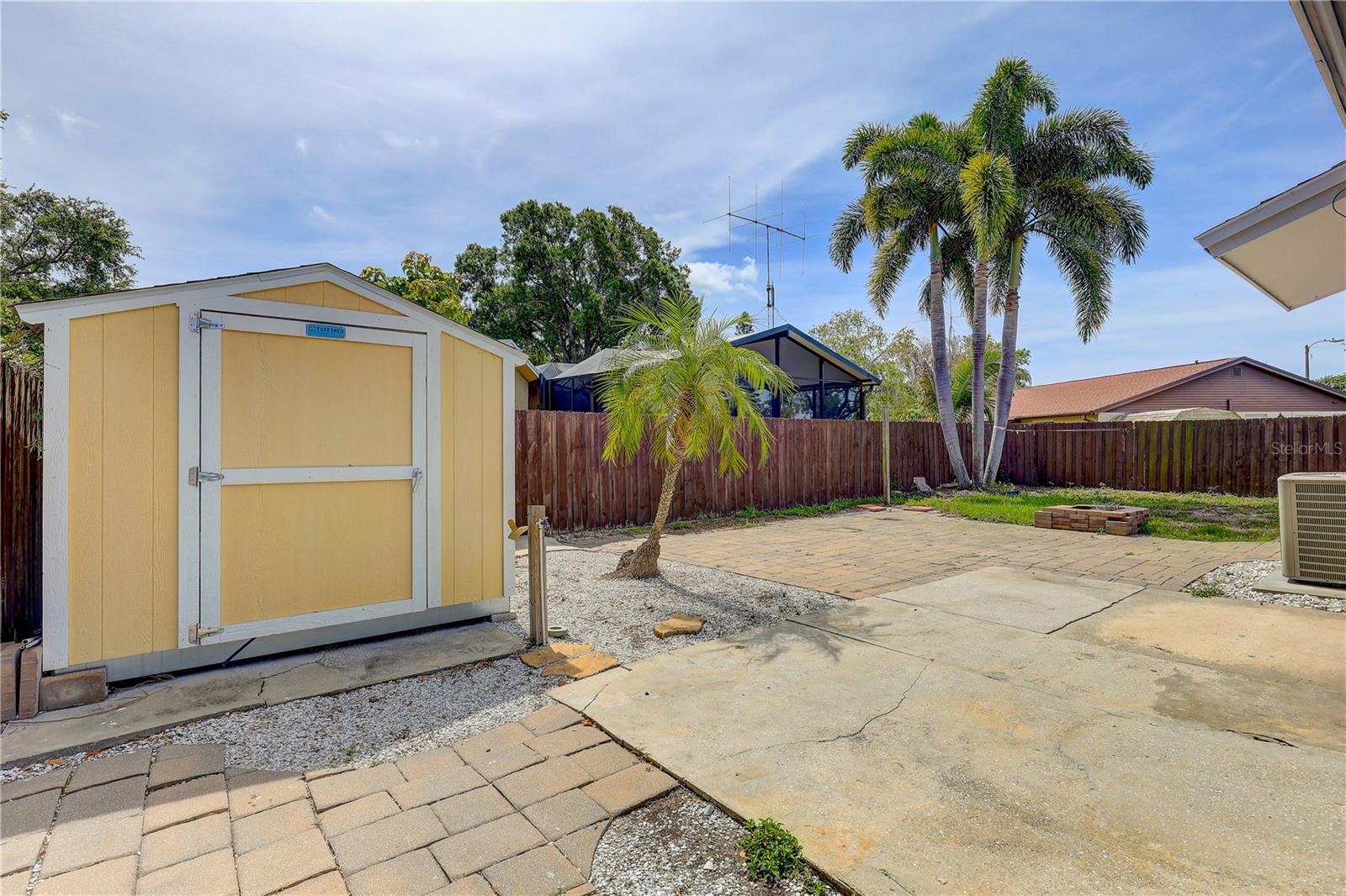 5909 71ST ST N, ST PETERSBURG, FL, 33702