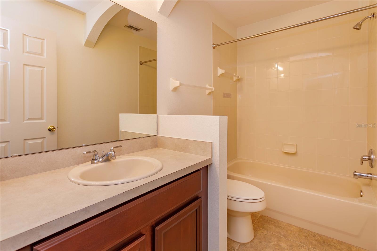 16460 CEDAR CREST DR, ORLANDO, FL, 32828